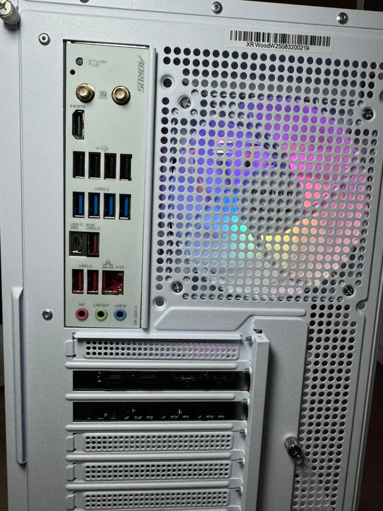 High End White Gaming PC RTX - 4080 Super - 7800 X3D - 32GB DDR5 - 1 TB NVMe