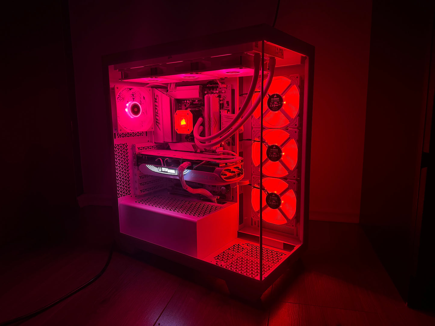 High End Gaming PC RTX 4080 Super, Ryzen 9 7950X3D, 32GB DDR5 RAM - weiß - white