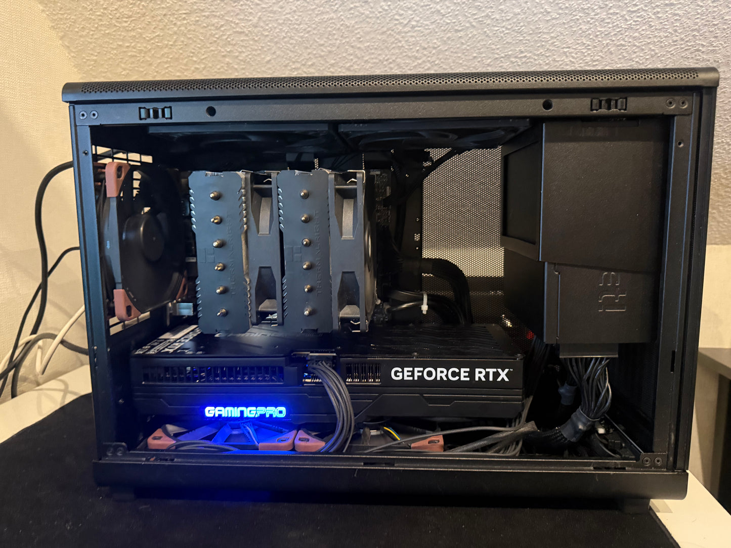 High End Mini Gaming PC RTX 5080, Ryzen 9800X3D, 32GB 6000MHz